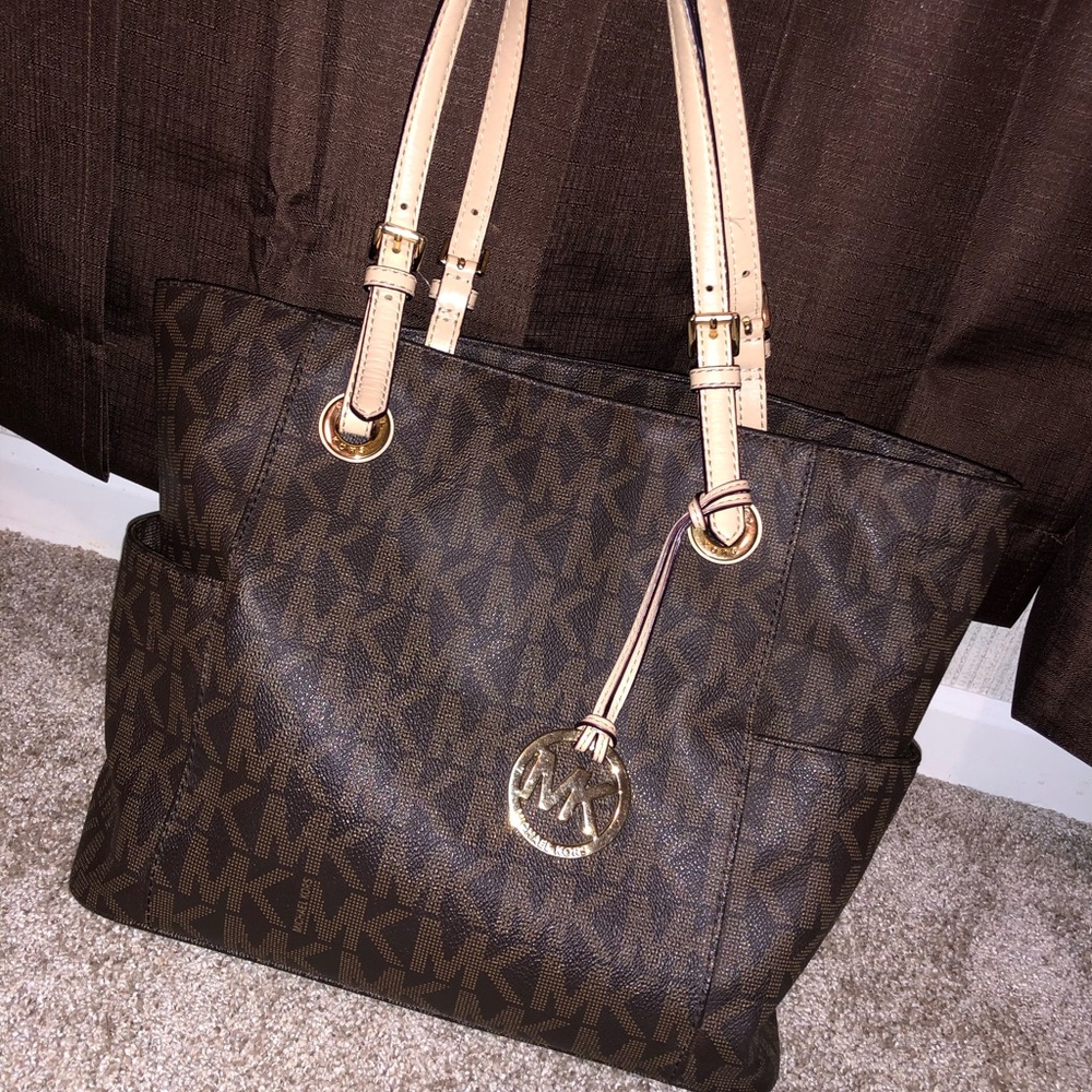 Michael Kors East West Jet Signature Logo Tote
